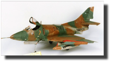 Douglas A-4Q Skyhawk. Scratch Built in metal by Rojas Bazán. 1:10 scale. Built in 1983 for the Museo Naval de la Nación, Buenos Aires. This huge model its "lost". Any information on his whereabouts will be welcome. Douglas A-4Q Skyhawk. Scratch Built in metal by Rojas Bazán. 1:10 scale. Built in 1983 for the Museo Naval de la Nación, Buenos Aires. This huge model its "lost". Any information on his whereabouts will be welcome.